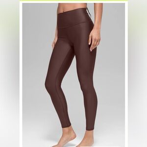 ALO Yoga  Leggings